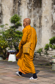 buddhist monk Hue